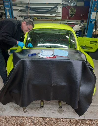 Le spécialiste de la Réparation ou remplacement de pare-brise pour Porsche
