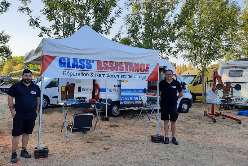 Glass'Assistance et son stand au Marçon Classic de 2022