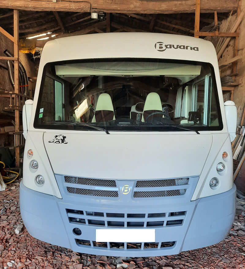 Glass'Assistance, le spécialiste de la Réparation ou remplacement de pare-brise pour Motor Home Bavaria